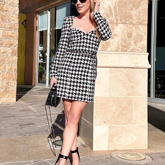NWT ASSIGNMENT Blair Mini Dress Houndstooth Dress Size M - Picture 4 of 12